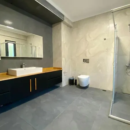 4 Bedroomwith Private Pool Nature Interwined ヴィラ フェティエ