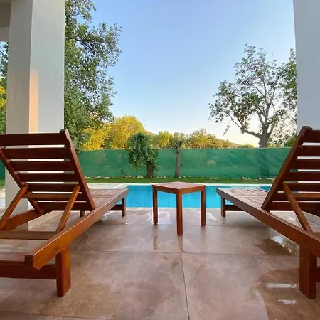 ヴィラ 4 Bedroomwith Private Pool Nature Interwined *